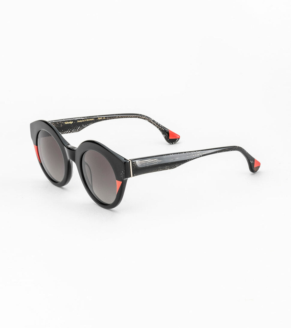 WOODYS KAIA 01