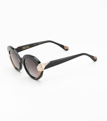 WOODYS ANUK 01